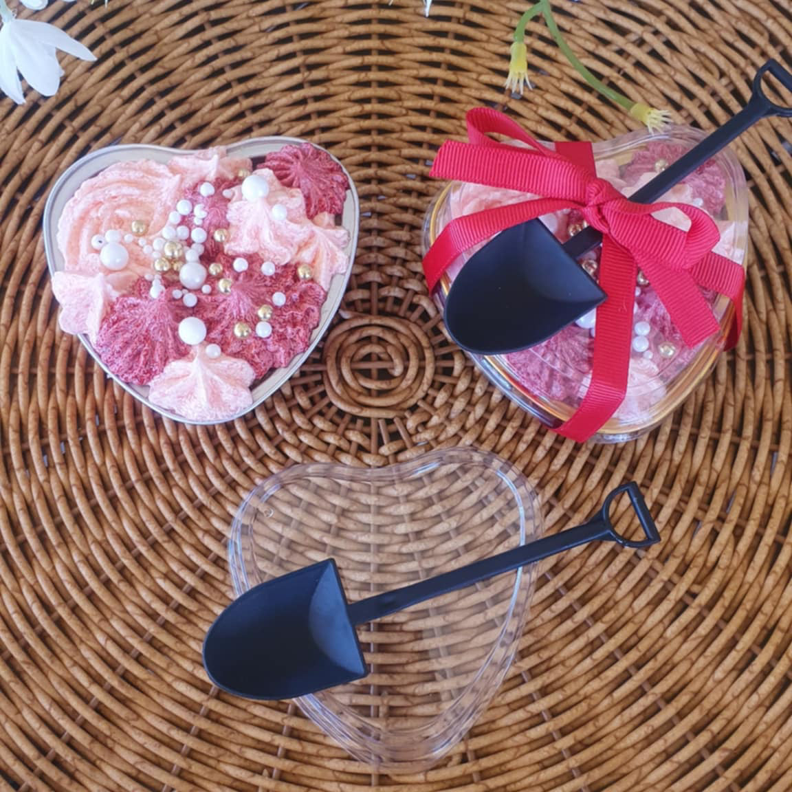 Mini Heart Cake Pans - Amberleighs Designs