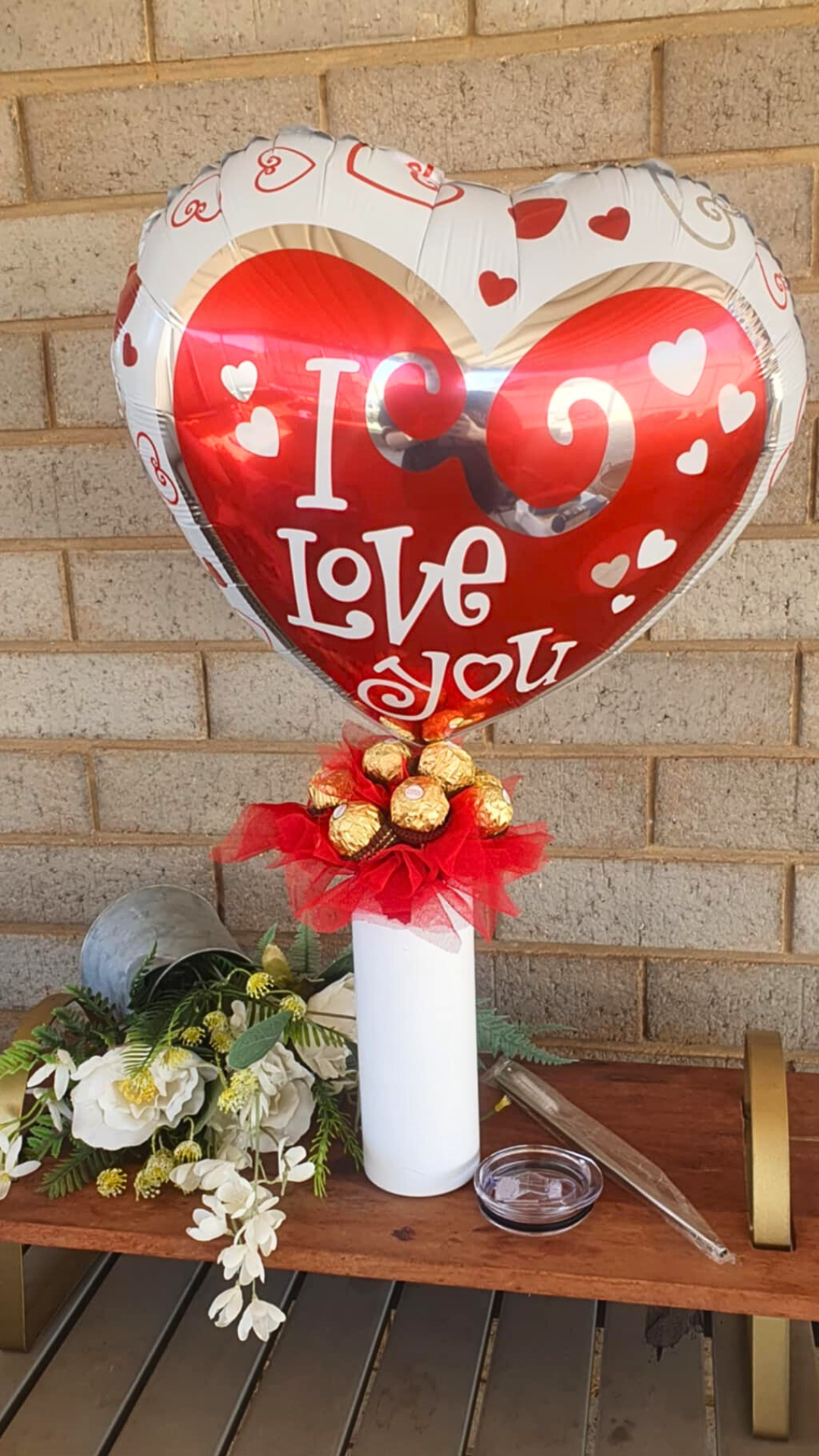 Tumbler with Chocolate Bouquet - Amberleighs Designs