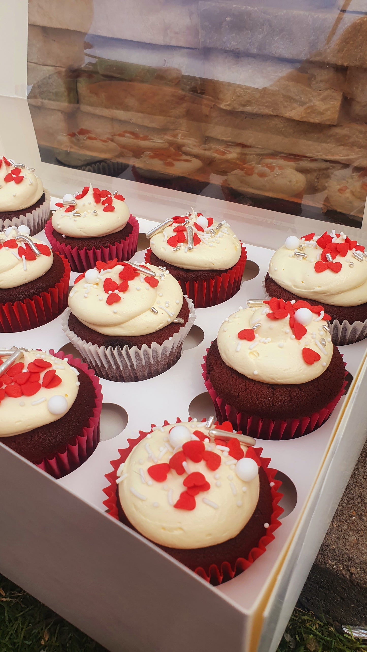 Valentines Red Velvet Cupcakes - Amberleighs Designs
