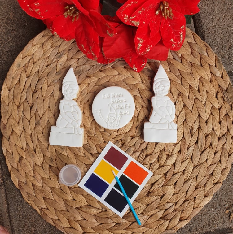 PYO Christmas Elf on the Shelf Cookie Set - Amberleighs Designs